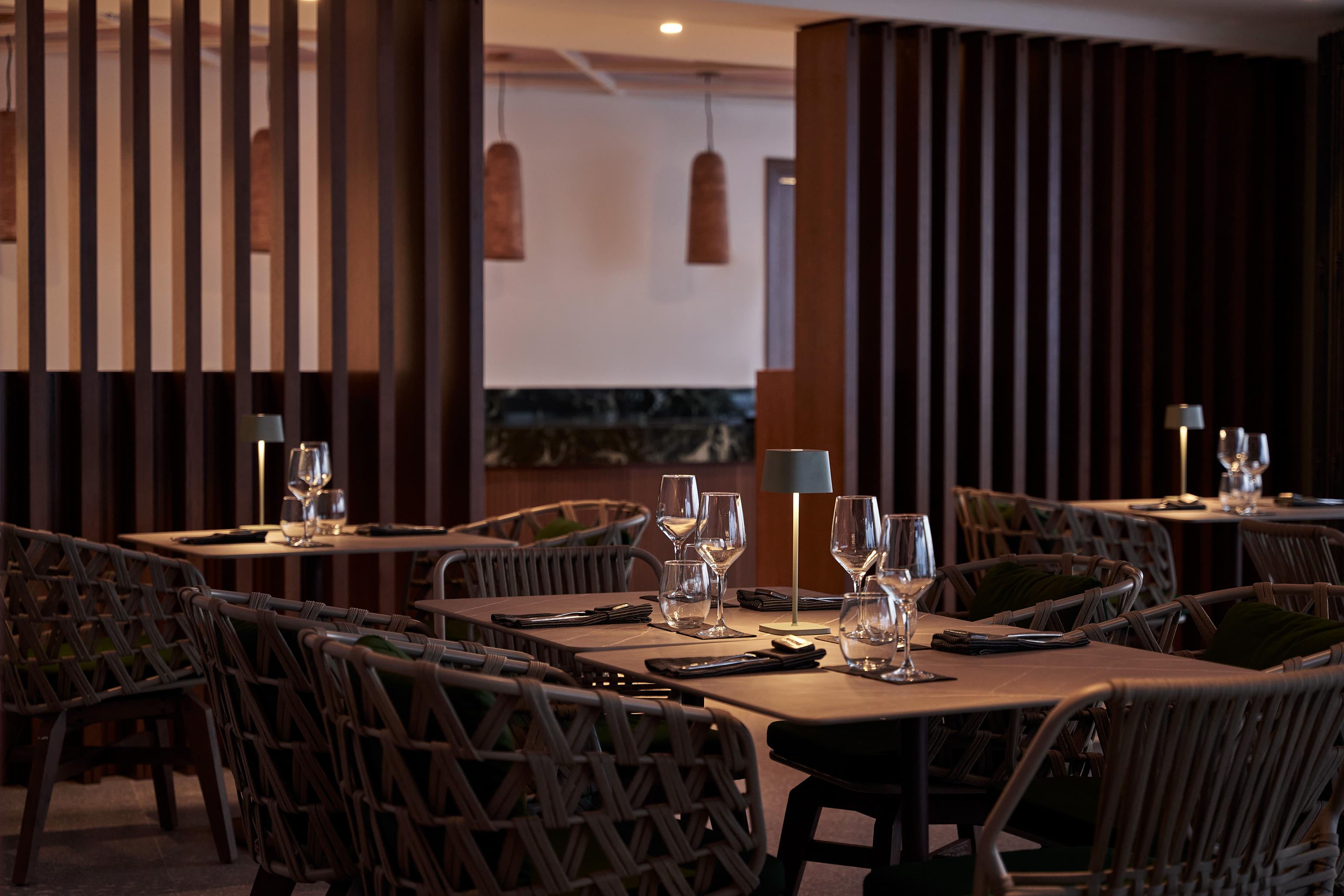 Kouros & 5* Mykonos Town
