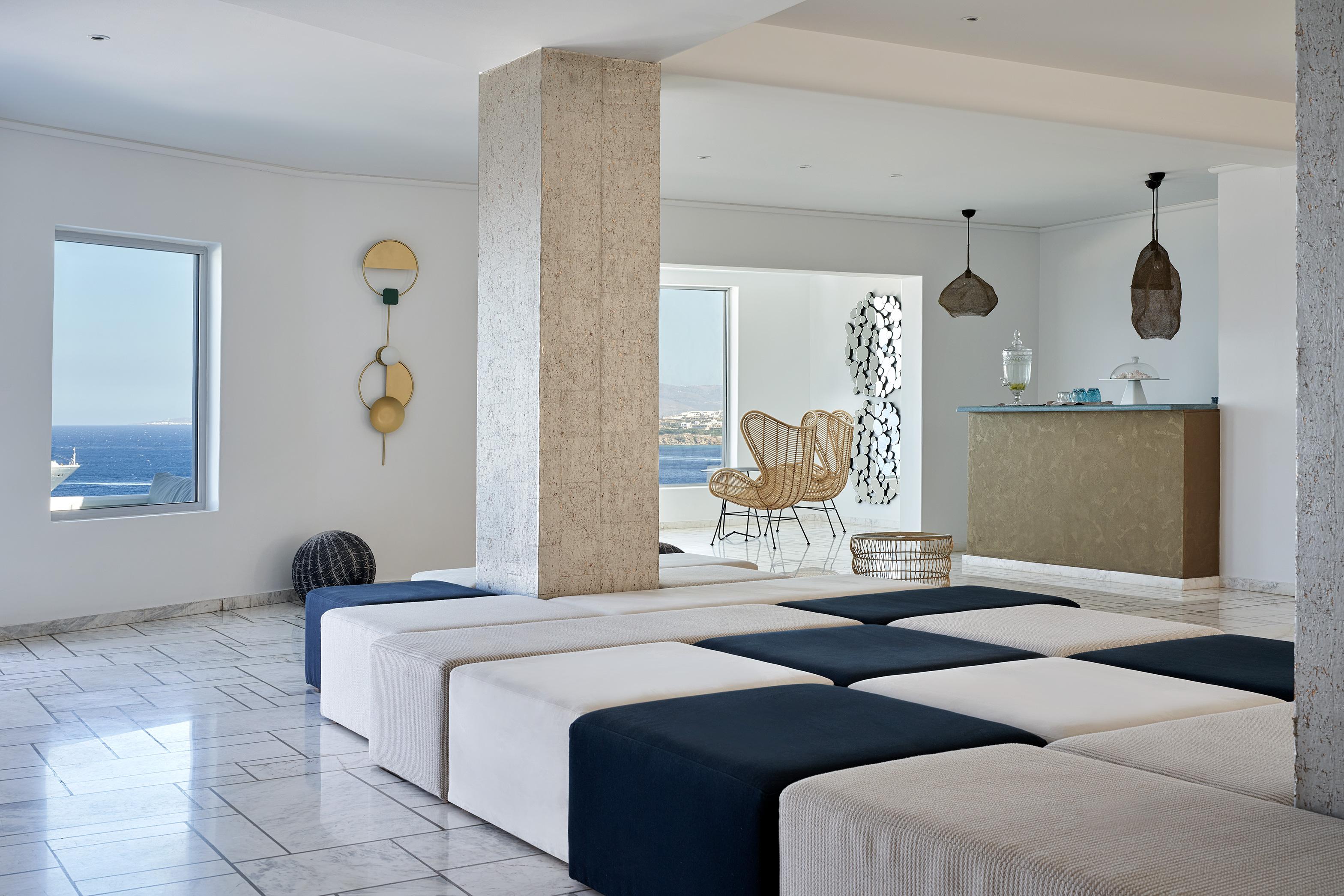 Hotel Kouros &